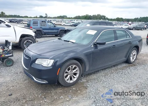 2015 Chrysler 300 Limited z USA, uszkodzony, nr VIN 2C3CCAAG2FH760672